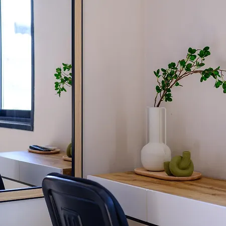 Ξενοδοχείο ημιδιαμονής Ct *