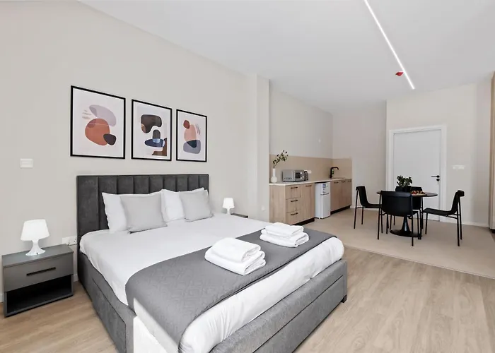 Yetişkin Oteli Ct Lefkoşa